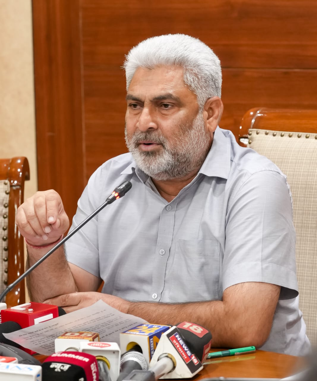 ਓ.ਟੀ.ਐਸ. ਨੀਤੀ ਦਾ ਮਕਸਦ ‘ਬਿਮਾਰ’ ਚੌਲ ਮਿੱਲਾਂ ਨੂੰ ਮੁੜ ਕਾਰਜਸ਼ੀਲ ਕਰ ਕੇ ਰੋਜ਼ਗਾਰ ਦੇ ਵਧੇਰੇ ਮੌਕੇ ਪੈਦਾ ਕਰਨਾ: ਲਾਲ ਚੰਦ ਕਟਾਰੂਚੱਕ