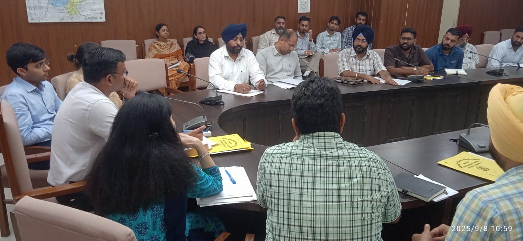 ਡਿਪਟੀ ਕਮਿਸ਼ਨਰ ਵਲੋਂ ਮੀਂਹ ਦੇ ਮੱਦੇਨਜ਼ਰ ਮੌਜੂਦਾ ਸਥਿਤੀ ਦਾ ਜਾਇਜ਼ਾ