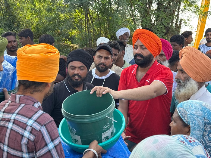 ਕੈਬਨਿਟ ਮੰਤਰੀ ਸਲਾਲਜੀਤ ਸਿੰਘ ਭੁੱਲਰ ਵਿਧਾਨ ਸਭਾ ਹਲਕਾ ਪੱਟੀ ਦੇ ਹੜ੍ਹ ਪ੍ਰਭਾਵਿਤ ਖੇਤਰਾਂ ਵਿੱਚ ਪਹੁੰਚੇ