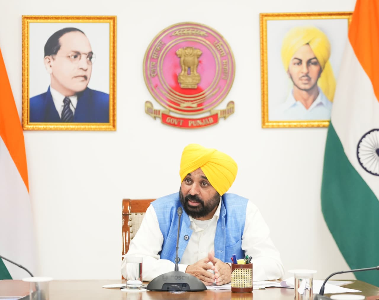 ਹੜ੍ਹ ਪ੍ਰਭਾਵਿਤ ਇਲਾਕਿਆਂ ਵਿੱਚ ਮਨੁੱਖੀ ਸਿਹਤ ਤੇ ਜਾਨਵਰਾਂ ਦੀ ਤੰਦਰੁਸਤੀ ਲਈ ਪ੍ਰਸ਼ਾਸਨ ਨੂੰ ਸਖ਼ਤ ਹਦਾਇਤ