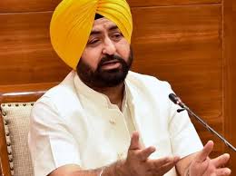 ਹੜ੍ਹਾਂ ਤੋਂ ਲੋਕਾਂ ਦੇ ਬਚਾਅ ਲਈ 115 ਰਾਹਤ ਕੈਂਪ ਜਾਰੀ, 4533 ਲੋਕਾਂ ਨੂੰ ਦਿੱਤਾ ਆਸਰਾ: ਹਰਦੀਪ ਸਿੰਘ ਮੁੰਡੀਆਂ