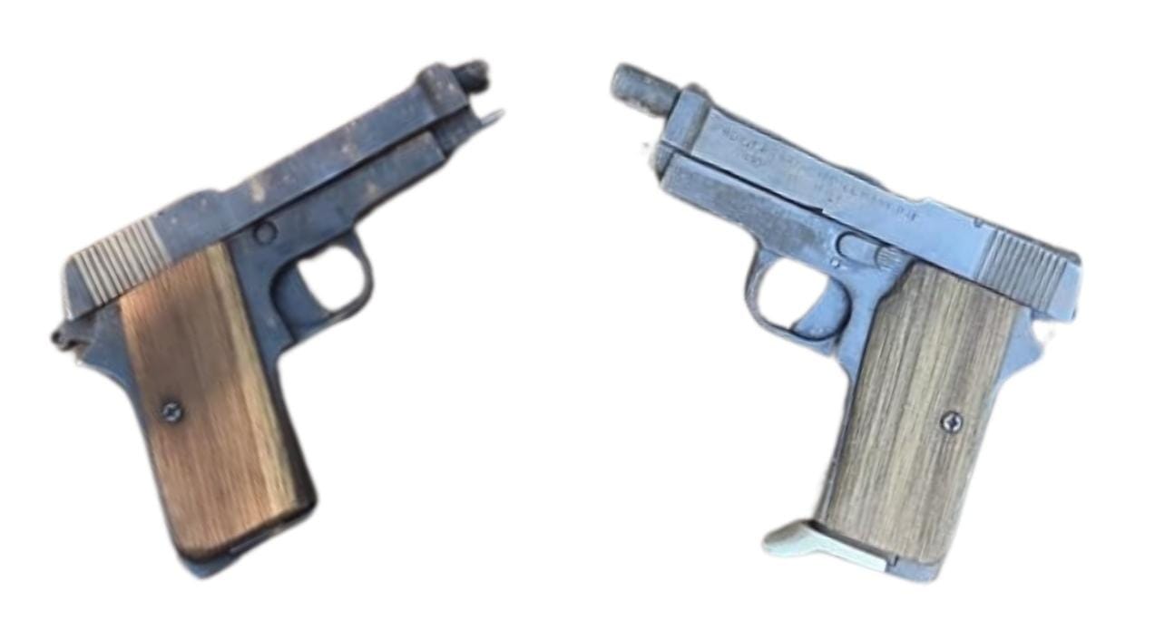 ਲਾਰੈਂਸ ਬਿਸ਼ਨੋਈ ਗੈਂਗ ਦੇ ਦੋ ਕਾਰਕੁਨ ਸੰਖੇਪ ਗੋਲੀਬਾਰੀ ਤੋਂ ਬਾਅਦ ਕਾਬੂ; ਦੋ ਪਿਸਤੌਲ ਬਰਾਮਦ