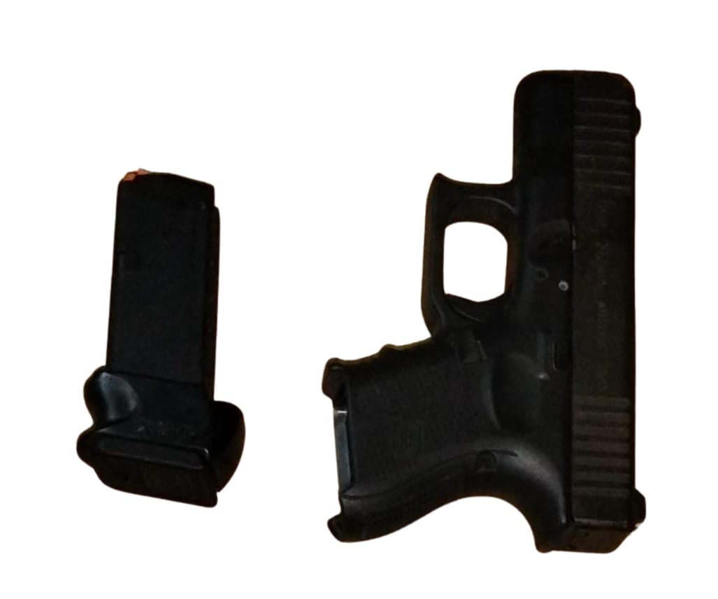 ਗੁਰਦਾਸਪੁਰ ਪੁਲਿਸ ਨੇ ਫਿਰੌਤੀ ਨਾਲ ਸਬੰਧਤ ਗੋਲੀਬਾਰੀ ਦੀਆਂ ਦੋ ਘਟਨਾਵਾਂ ਦੀ ਗੁੱਥੀ ਸੁਲਝਾਈ; ਪਿਸਤੌਲ ਸਮੇਤ ਦੋ ਵਿਅਕਤੀ ਗ੍ਰਿਫ਼ਤਾਰ