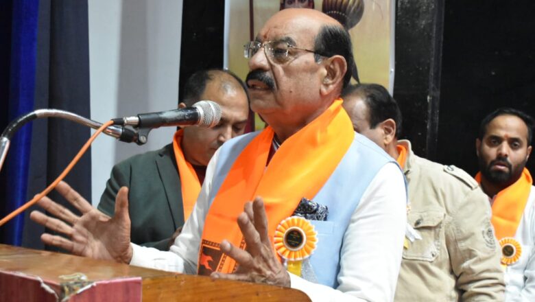 ਸਨਾਤਨ ਦੂਜਿਆਂ ਦੀ ਸਹਾਇਤਾ, ਦਇਆ ਤੇ ਸਮਾਜ ਦੇ ਕਮਜ਼ੋਰ ਵਰਗਾਂ ਲਈ ਖੜ੍ਹਾ ਹੋਣ ਦਾ ਸੰਦੇਸ਼ ਦਿੰਦੈ : ਮੋਹਿੰਦਰ ਭਗਤ