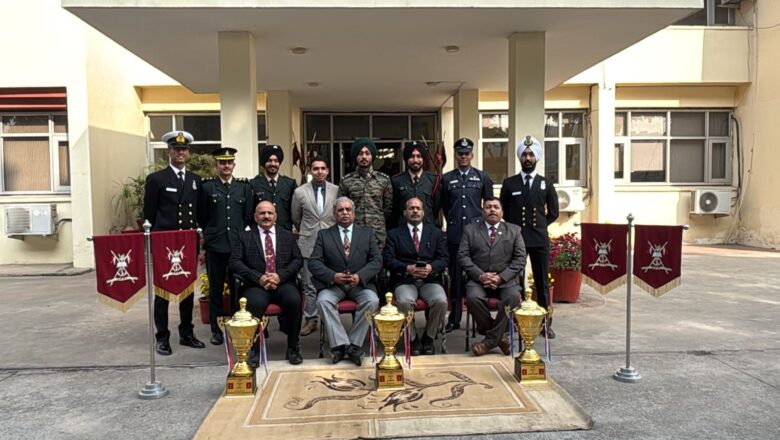 ਮਹਾਰਾਜਾ ਰਣਜੀਤ ਸਿੰਘ ਪ੍ਰੈਪਰੇਟਰੀ ਇੰਸਟੀਚਿਊਟ ਵੱਲੋਂ ਅੱਠ ਸਾਬਕਾ ਕੈਡਿਟਾਂ ਦਾ ਅਚੀਵਰ ਐਵਾਰਡ ਨਾਲ ਸਨਮਾਨ