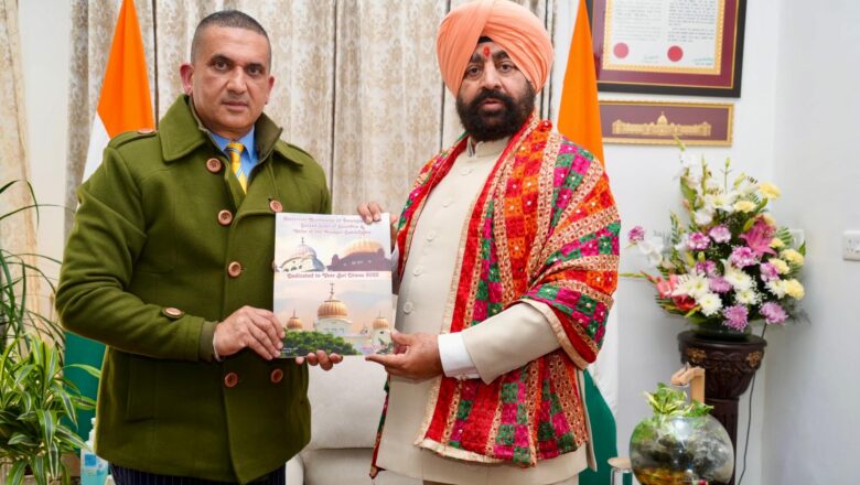 ਉੱਤਰਾਖੰਡ ਦੇ ਰਾਜਪਾਲ ਵੱਲੋਂ ਵੀਰ ਬਾਲ ਦਿਵਸ 2025 ਨੂੰ ਸਮਰਪਿਤ ਰਾਜ ਸੂਚਨਾ ਕਮਿਸ਼ਨਰ ਹਰਪ੍ਰੀਤ ਸੰਧੂ ਦੀ ਸਾਹਿਤਕ ਚਿੱਤਰਕਾਰੀ ਰਚਨਾ ਲਾਂਚ