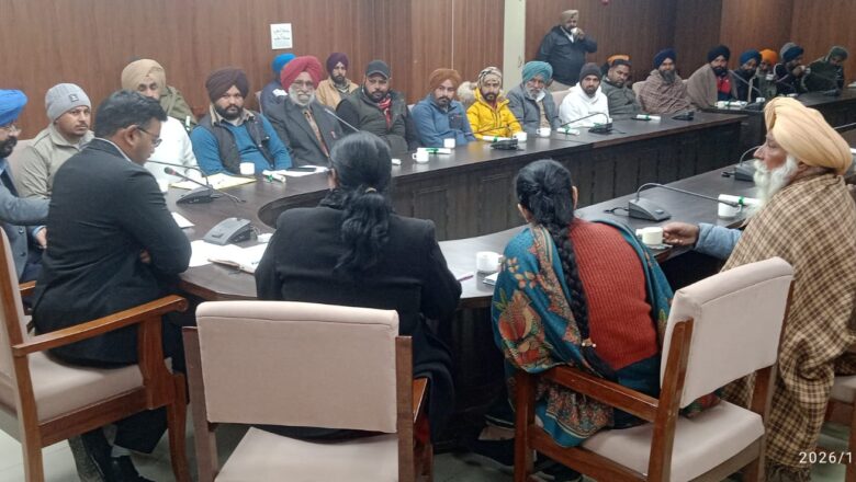 ਡਿਪਟੀ ਕਮਿਸ਼ਨਰ ਨੇ ਪਰਾਲੀ ਪ੍ਰਬੰਧਨ ਲੱਕੀ ਡਰਾਅ ਦੇ ਜੇਤੂ ਕਿਸਾਨਾਂ ਨੂੰ ਸਰਟੀਫ਼ਿਕੇਟ ਦਿੱਤੇ