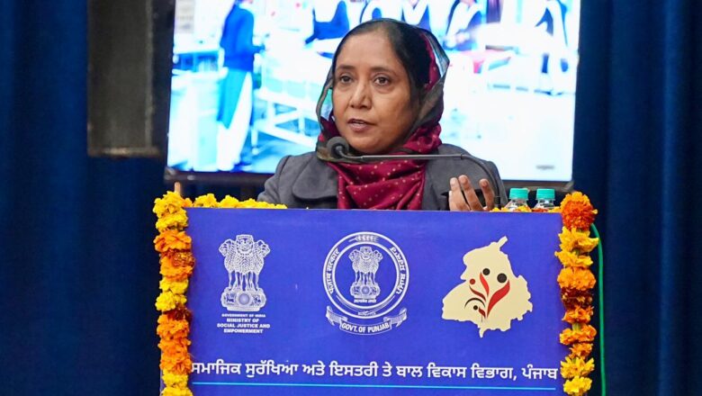 ਪੰਜਾਬ ਸਰਕਾਰ ਵੱਲੋਂ ਬਜ਼ੁਰਗਾਂ ਨੂੰ ਉਨ੍ਹਾਂ ਦੀਆਂ ਬਰੂਹਾਂ ‘ਤੇ ਸੇਵਾਵਾਂ ਪ੍ਰਦਾਨ ਕਰਨ ਲਈ ‘ਸਾਡੇ ਬਜ਼ੁਰਗ, ਸਾਡਾ ਮਾਣ’ ਮੁਹਿੰਮ ਦੇ ਦੂਜੇ ਪੜਾਅ ਦੀ ਸ਼ੁਰੂਆਤ: ਡਾ. ਬਲਜੀਤ ਕੌਰ