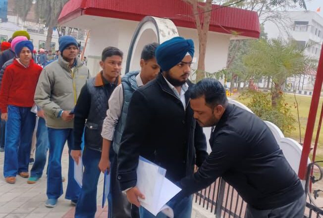 ਮਹਾਰਾਜਾ ਰਣਜੀਤ ਸਿੰਘ ਪ੍ਰੈਪਰੇਟਰੀ ਇੰਸਟੀਚਿਊਟ ਦੀ ਦਾਖਲਾ ਪ੍ਰੀਖਿਆ: 48 ਸੀਟਾਂ ਲਈ 3 ਹਜ਼ਾਰ ਤੋਂ ਵੱਧ ਉਮੀਦਵਾਰਾਂ ਨੇ ਦਿੱਤੀ ਪ੍ਰੀਖਿਆ