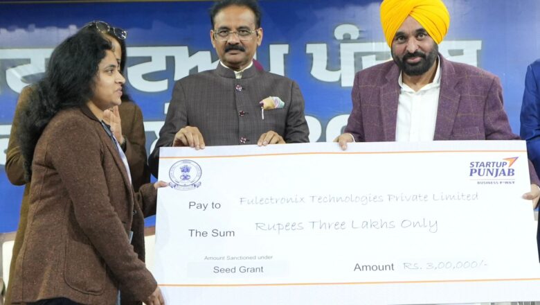 ਪੰਜਾਬ ਦੇ ਮੁੱਖ ਮੰਤਰੀ ਭਗਵੰਤ ਸਿੰਘ ਮਾਨ ਵੱਲੋਂ ਸੂਬੇ ਦੇ ਪਹਿਲੇ ਸਟਾਰਟਅੱਪ ਕਨਕਲੇਵ ਦਾ ਉਦਘਾਟਨ; ਨਵੀਨਤਾ ਅਤੇ ਸਖ਼ਤ ਮਿਹਨਤ ਨੂੰ ਸਟਾਰਟਅੱਪ ਦੀ ਸਫਲਤਾ ਦੀ ਰੀੜ੍ਹ ਦੀ ਹੱਡੀ ਦੱਸਿਆ