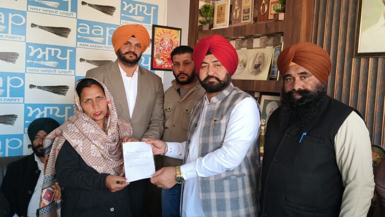 ਵਿਧਾਇਕ ਬੱਗਾ ਵੱਲੋਂ ਵਾਰਡ ਨੰਬਰ 89 ‘ਚ ਸੜ੍ਹਕ ਨਿਰਮਾਣ ਕਾਰਜ਼ਾਂ ਦਾ ਉਦਘਾਟਨ