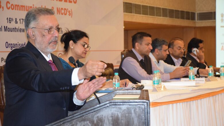 ਡਾ. ਬਲਬੀਰ ਸਿੰਘ ਵੱਲੋਂ ਸੂਬਾ ਪੱਧਰੀ ਸਮੀਖਿਆ ਮੀਟਿੰਗ ਦੌਰਾਨ ਮਰੀਜ਼ਾਂ ਲਈ ਬਿਹਤਰ ਦੇਖਭਾਲ ਸੇਵਾਵਾਂ ਪ੍ਰਦਾਨ ਕਰਨ ਵਿੱਚ ਤੇਜ਼ੀ ਲਿਆਉਣ ਦੇ ਨਿਰਦੇਸ਼