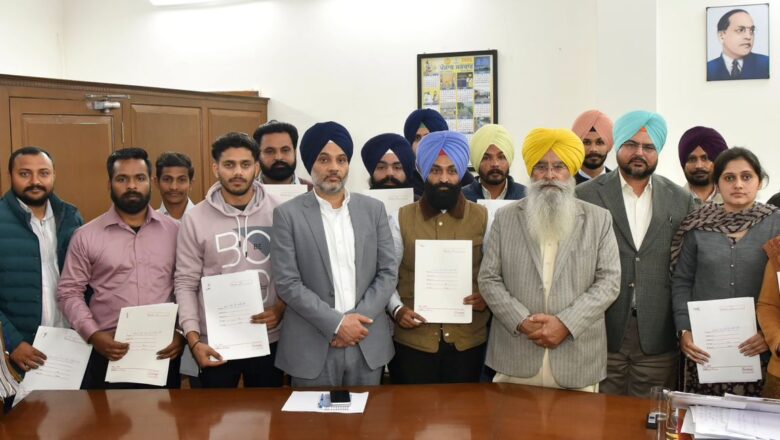 ਗੁਰਮੀਤ ਸਿੰਘ ਖੁੱਡੀਆਂ ਨੇ 13 ਖੇਤੀਬਾੜੀ ਸਬ-ਇੰਸਪੈਕਟਰਾਂ ਨੂੰ ਨਿਯੁਕਤੀ ਪੱਤਰ ਸੌਂਪੇ