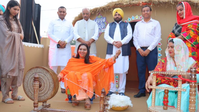 ਅੰਮ੍ਰਿਤਸਰ ਵਿਖੇ ਤਿੰਨ ਰੋਜ਼ਾ ਰੰਗਲਾ ਪੰਜਾਬ ਉਤਸਵ ਦਾ ਪੂਰੀ ਸ਼ਾਨੋ-ਸ਼ੌਕਤ ਨਾਲ ਸ਼ਾਨਦਾਰ ਅਗਾਜ਼