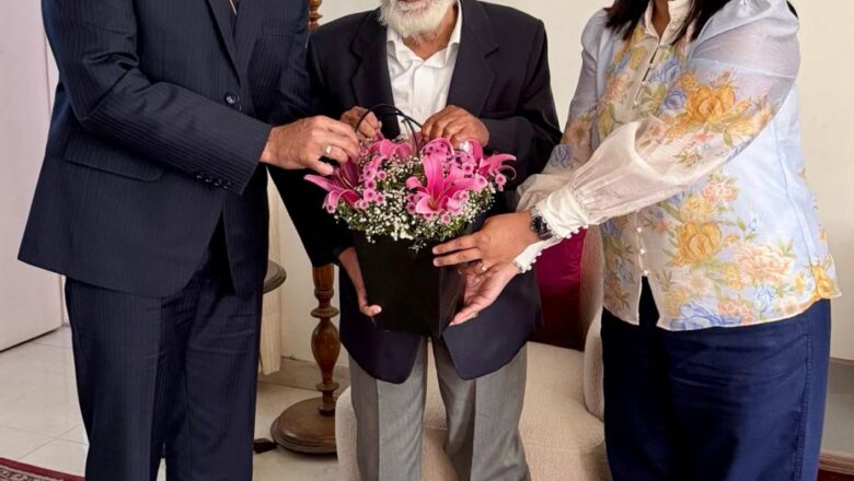 ਡੀਜੀਪੀ ਪੰਜਾਬ ਵੱਲੋਂ 1951 ਬੈਚ ਦੇ ਆਈਪੀਐਸ ਅਧਿਕਾਰੀ ਜਗਜੀਤ ਸਿੰਘ ਬਾਵਾ ਨੂੰ ਉਨ੍ਹਾਂ ਦੇ 100ਵੇਂ ਜਨਮਦਿਨ ‘ਤੇ ਨਿੱਘੀਆਂ ਸ਼ੁਭਕਾਮਨਾਵਾਂ