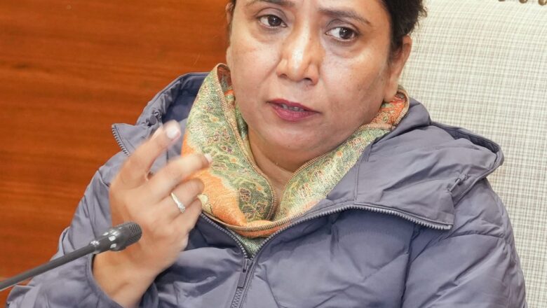 ਔਰਤਾਂ ਦੇ ਮਾਣ-ਸਨਮਾਨ ਨਾਲ ਕੋਈ ਸਮਝੌਤਾ ਨਹੀਂ; ਅਸ਼ਲੀਲ ਅਤੇ ਅਪਮਾਨਜਨਕ ਪੇਸ਼ਕਾਰੀ ਵਿਰੁੱਧ ਤੁਰੰਤ ਅਤੇ ਸਖ਼ਤ ਕਾਰਵਾਈ: ਡਾ. ਬਲਜੀਤ ਕੌਰ