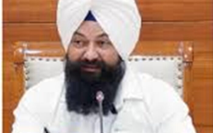 ਹਰਭਜਨ ਸਿੰਘ ਈ.ਟੀ.ਓ. ਬਾਰੇ ਟਿੱਪਣੀ ਮਾਮਲੇ ਵਿੱਚ ਐਸ.ਸੀ. ਕਮਿਸ਼ਨ ਵੱਲੋਂ ਐਸ.ਐਸ.ਪੀ. ਅੰਮ੍ਰਿਤਸਰ ਤੋਂ ਰਿਪੋਰਟ ਤਲਬ