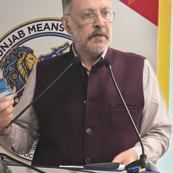 ਪੰਜਾਬ ਨਿਵੇਸ਼ਕ ਸੰਮੇਲਨ 2026— ਹਸਪਤਾਲ ਅਤੇ ਸਿਹਤ ਸੰਭਾਲ: ਸਿਹਤ ਮੰਤਰੀ ਡਾ. ਬਲਬੀਰ ਸਿੰਘ ਦੀ ਸੰਮਲਿਤ ਸਿਹਤ  ਸੰਭਾਲ ਨੂੰ ਯਕੀਨੀ ਬਣਾਉਣ ਲਈ  ਨਿੱਜੀ ਹਸਪਤਾਲਾਂ ਨੂੰ 20 ਫੀਸਦ ਬਿਸਤਰੇ ਰਾਖਵੇਂ ਰੱਖਣ ਦੀ ਅਪੀਲ