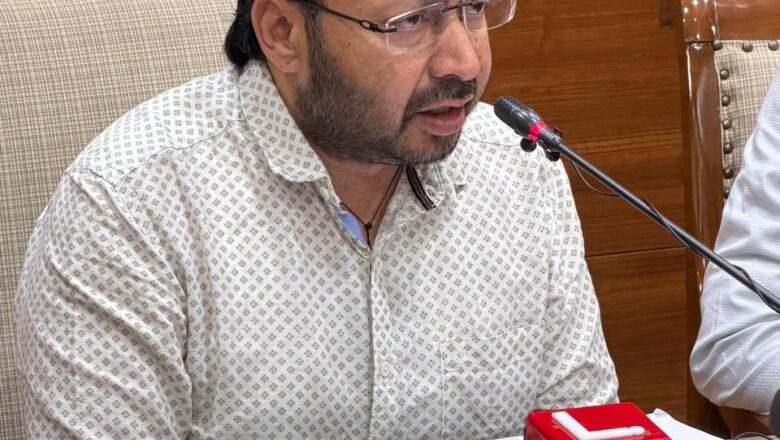 ਭਗਵੰਤ ਮਾਨ ਸਰਕਾਰ ਨੇ ਅਮਰੀਕਾ-ਇਜ਼ਰਾਈਲ-ਈਰਾਨ ਟਕਰਾਅ ਦੌਰਾਨ ਮੱਧ ਏਸ਼ੀਆ ਅਤੇ ਮੱਧ ਪੂਰਬ ਵਿੱਚ ਫਸੇ ਪੰਜਾਬੀਆਂ ਦੀ ਸਹਾਇਤਾ ਲਈ 24×7 ਕਾਰਜਸ਼ੀਲ ਹੈਲਪਲਾਈਨ ਜਾਰੀ ਕੀਤੀਆਂ: ਡਾ: ਰਵਜੋਤ ਸਿੰਘ