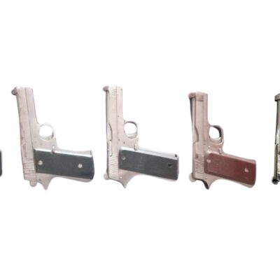 ਫਿਲੀਪੀਨਜ਼ ਅਤੇ ਯੂ.ਏ.ਈ. ਨਾਲ ਜੁੜੇ ਹਥਿਆਰ ਸਪਲਾਈ ਮਾਡਿਊਲ ਦਾ ਕਪੂਰਥਲਾ ਵਿੱਚ ਪਰਦਾਫ਼ਾਸ਼ ; ਇੱਕ ਨਾਬਾਲਗ਼ ਸਮੇਤ 2 ਵਿਅਕਤੀ 5 ਪਿਸਤੌਲਾਂ ਨਾਲ ਕਾਬੂ