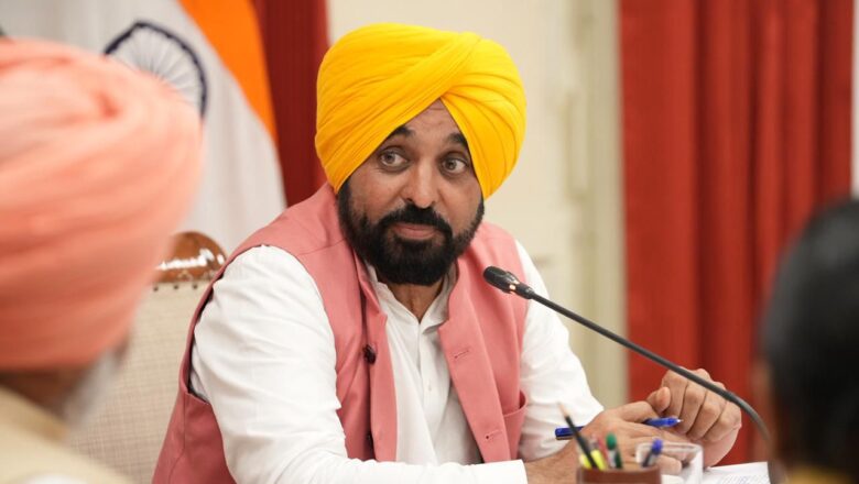 ਮੁੱਖ ਮੰਤਰੀ ਭਗਵੰਤ ਸਿੰਘ ਮਾਨ ਦੀ ਅਗਵਾਈ ਹੇਠ ਵਜ਼ਾਰਤ ਵੱਲੋਂ ‘ਮੁੱਖ ਮੰਤਰੀ ਮਾਵਾਂ ਧੀਆਂ ਸਤਿਕਾਰ ਯੋਜਨਾ’ ਸ਼ੁਰੂ ਕਰਨ ਲਈ ਹਰੀ ਝੰਡੀ; 97 ਫੀਸਦ ਤੋਂ ਵੱਧ ਔਰਤਾਂ ਨੂੰ ਹਰੇਕ ਮਹੀਨੇ 1000–1500 ਰੁਪਏ ਸਨਮਾਨ ਰਾਸ਼ੀ ਮਿਲੇਗੀ