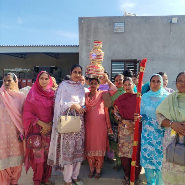 ਦਿੜ੍ਹਬਾ ਹਲਕੇ ਵਿੱਚ ਔਰਤਾਂ ਵੱਲੋਂ ‘ਜਾਗੋ’ ਕੱਢ ਕੇ ‘ਮੁੱਖ ਮੰਤਰੀ ਮਾਵਾਂ-ਧੀਆਂ ਸਤਿਕਾਰ ਯੋਜਨਾ’ ਦਾ ਕੀਤਾ ਗਿਆ ਸਵਾਗਤ