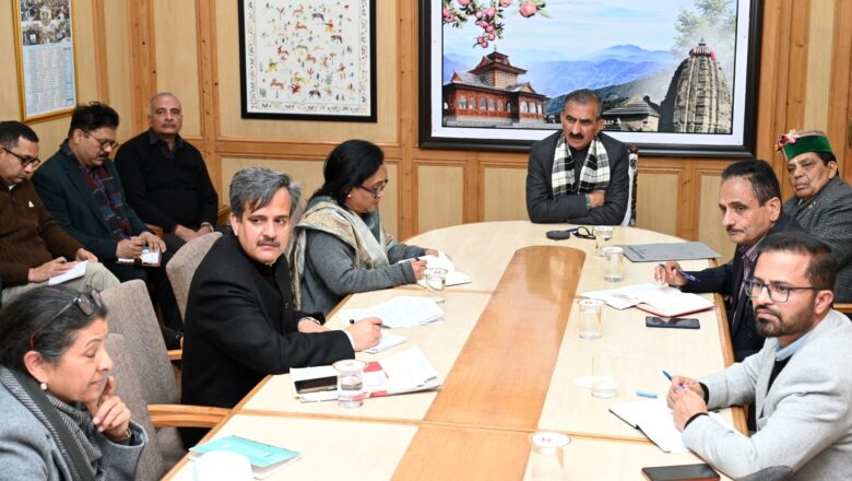 बेहतर इलाज के लिए चिकित्सा महाविद्यालयों में बढ़ाई जा रही पीजी सीटें: मुख्यमंत्री