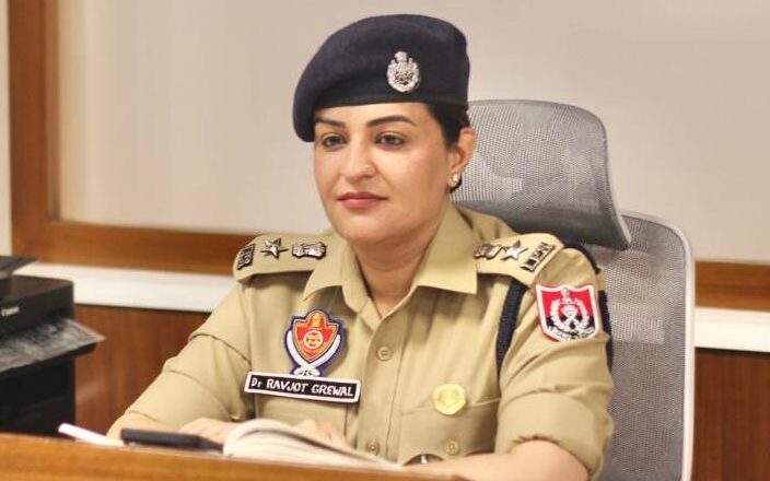 ਸੰਗਰੂਰ ਪੁਲਿਸ ਵੱਲੋਂ ਸਨੈਚਿੰਗ ਗਰੋਹ ਦਾ 24 ਘੰਟਿਆਂ ਅੰਦਰ ਪਰਦਾਫਾਸ਼; 05 ਮੁਲਜ਼ਮ ਕਾਬੂ