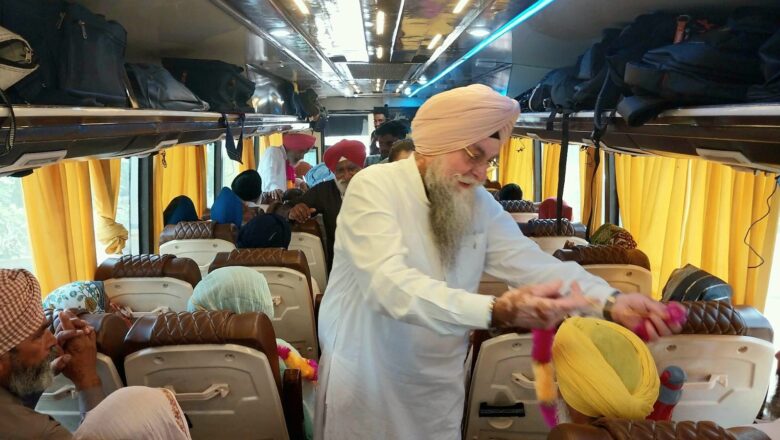 ਸਪੀਕਰ ਵੱਲੋਂ  ਪਿੰਡ ਢੀਮਾਂ ਵਾਲੀ ਅਤੇ ਕੋਟਕਪੂਰਾ ਤੋਂ ਮੁੱਖ ਮੰਤਰੀ ਤੀਰਥ ਯਾਤਰਾ ਯੋਜਨਾ ਤਹਿਤ ਦੋ ਬੱਸਾਂ ਨੂੰ ਰਵਾਨਾ