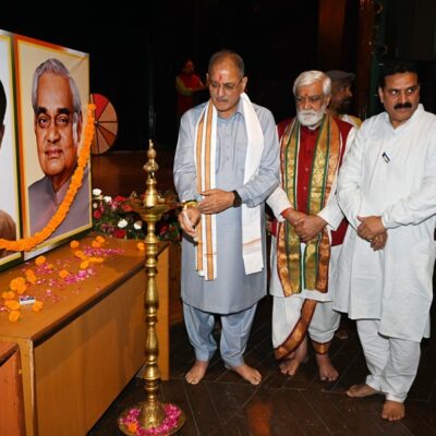 ‘रश्मिरथी’ सामाजिक सौहार्द और राष्ट्रवाद का शाश्वत संदेशः राज्यपाल