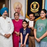 ਇੱਕ ਮਾਂ ਦਾ ਦਿਲ ਤੇ ਰੂਹ ਕਾਗਜ਼ਾਂ ਉੱਤੇ ਜਿਊਂਦੇ ਹੋ ਉੱਠੇ: ਪੰਜਾਬ ਰਾਜ ਖੁਰਾਕ ਕਮਿਸ਼ਨ ਦੇ ਚੇਅਰਮੈਨ ਬਾਲ ਮੁਕੰਦ ਸ਼ਰਮਾ ਵੱਲੋਂ ਰਾਵੀ ਪੰਧੇਰ ਦੀ ਕਿਤਾਬ ‘ਲੈਟਰਜ਼ ਟੂ ਮਾਈ ਡੌਟਰਜ਼’ ਲੋਕ ਅਰਪਣ