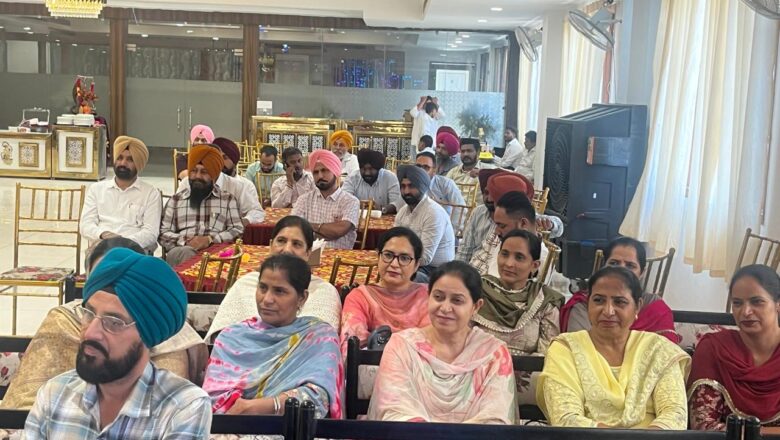 ਸਿਵਲ ਸਰਜਨ ਦਫ਼ਤਰ ਦੇ ਸਮੂਹ ਸਟਾਫ ਵੱਲੋਂ ਸਿਵਲ ਸਰਜਨ ਡਾ. ਗੁਰਪ੍ਰੀਤ ਸਿੰਘ ਰਾਏ ਨੂੰ ਸੇਵਾ ਮੁਕਤੀ ‘ਤੇ ਕੀਤਾ ਗਿਆ  ਸਨਮਾਣਿਤ