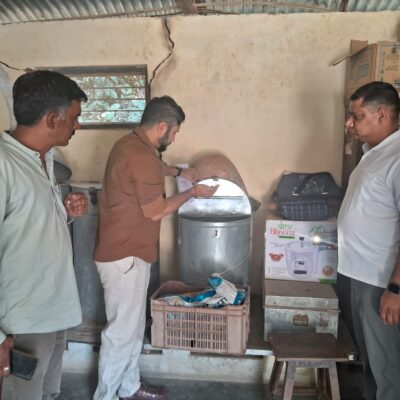 उपायुक्त अपूर्व देवगन पहुंचे ‘अपना विद्यालय’, राजकीय वरिष्ठ माध्यमिक पाठशाला द्रंग का किया निरीक्षण