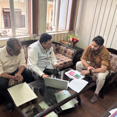 एड्स सुरक्षा अभियान से लोगों को जोड़ने और 95-95-99 लक्ष्यों को हासिल करने पर जिला-स्तरीय बैठक आयोजित, उपायुक्त ने की अध्यक्षता