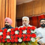 ਕੈਬਨਿਟ ਮੰਤਰੀ ਲਾਲ ਚੰਦ ਕਟਾਰੂਚੱਕ ਦੀ ਪ੍ਰਧਾਨਗੀ ਹੇਠ ‘ ਨਸ਼ਾ ਮੁਕਤੀ ਮੋਰਚਾ ’  ਦੀ ਜ਼ਿਲ੍ਹਾ ਪੱਧਰੀ ਰਿਵੀਊ ਮੀਟਿੰਗ