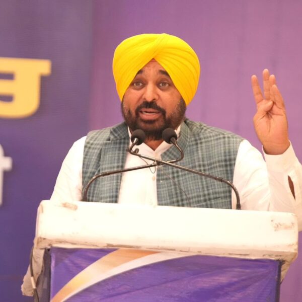 ਪਿੰਡਾਂ ਦਾ ਸਰਬਪੱਖੀ ਵਿਕਾਸ ਹੀ ਪੰਜਾਬ ਨੂੰ ਦੇਸ਼ ਭਰ ਵਿੱਚੋਂ ਨੰਬਰ ਇਕ ਸੂਬਾ ਬਣਾਏਗਾ: ਮੁੱਖ ਮੰਤਰੀ ਭਗਵੰਤ ਸਿੰਘ ਮਾਨ