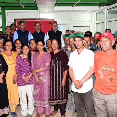 कांग्रेस सरकार के प्रयासों से 137 करोड़ रुपये से सुदृढ़ होगी चैल-चौक-जंजैहली सड़कः मुख्यमंत्री