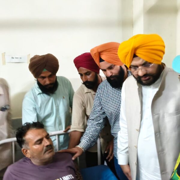 ਮਨਰੇਗਾ ਕਰਮਚਾਰੀਆਂ ਦੀਆਂ ਜਾਇਜ਼ ਮੰਗਾਂ ਹਮਦਰਦੀ ਨਾਲ ਹੱਲ ਕਰਾਂਗੇ : ਤਰੁਨਪ੍ਰੀਤ ਸਿੰਘ ਸੌਂਦ
