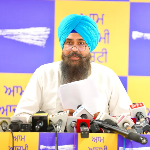 ਜਾਗਤ ਜੋਤ ਗੁਰੂ ਗ੍ਰੰਥ ਸਾਹਿਬ ਸਤਿਕਾਰ ਬਿੱਲ ‘ਤੇ ਮਾਲਵਿੰਦਰ ਕੰਗ ਨੇ ਕਿਹਾ- ਐਕਟ ਦਾ ਮਕਸਦ ਸਿਰਫ਼ ਸ਼ਰਾਰਤੀ ਅਨਸਰਾਂ ਨੂੰ ਸਜ਼ਾ ਦੇਣਾ ਹੈ, ਸ਼ਰਧਾਲੂਆਂ ਨੂੰ ਪਰੇਸ਼ਾਨ ਕਰਨਾ ਜਾਂ ਸਿੱਖ ਧਾਰਮਿਕ ਮਾਮਲਿਆਂ ਵਿੱਚ ਦਖਲ ਦੇਣਾ ਨਹੀਂ
