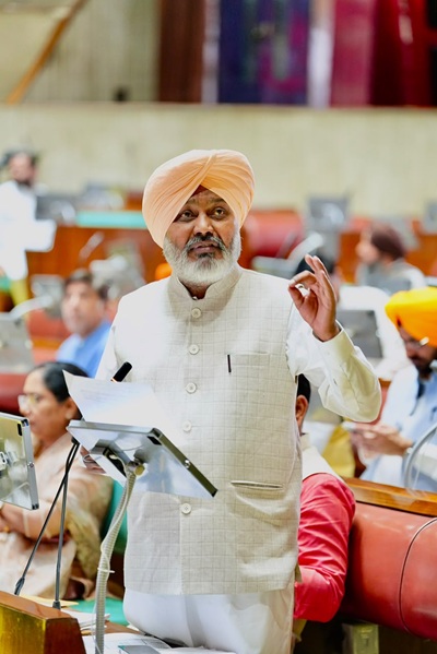 ਪੰਜਾਬ ਵਿਧਾਨ ਸਭਾ ਵੱਲੋਂ ਉਪਭੋਗਤਾਵਾਂ ਦੀਆਂ ਚਿੰਤਾਵਾਂ ਹੱਲ ਹੋਣ ਤੱਕ ਲਾਜ਼ਮੀ ਈ-20 ਲਾਗੂਕਰਨ ਦੇ ਫੈਸਲੇ ਨੂੰ ਮੁਅੱਤਲ ਕਰਨ ਲਈ ਕੇਂਦਰ ਨੂੰ ਅਪੀਲ ਕਰਦਾ ਮਤਾ ਪਾਸ