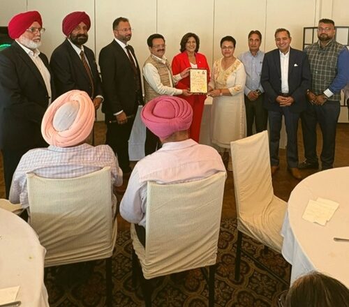 ਪੰਜਾਬ ਰਾਜ ਖ਼ੁਰਾਕ ਕਮਿਸ਼ਨ ਦੇ ਚੇਅਰਮੈਨ ਬਾਲ ਮੁਕੰਦ ਸ਼ਰਮਾ ਨੇ ਕੈਨੇਡਾ ਵਿੱਚ ਗਲੋਬਲ ਸੈਮੀਨਾਰ ਦੌਰਾਨ ਪੰਜਾਬ ਦੇ ਪੋਸ਼ਣ ਬਾਗਾਂ ਅਤੇ ਖੇਤੀ-ਨਿਰਯਾਤ ਸੰਭਾਵਨਾਵਾਂ ਕੀਤੀਆਂ ਉਜਾਗਰ