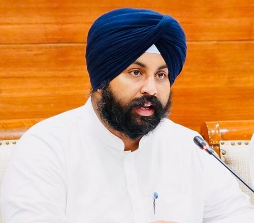 ਪੰਜਾਬ ਦੇ ਸਕੂਲਾਂ ਵਿੱਚ ਸਾਲ ਭਰ ਚੱਲਣ ਵਾਲੀ ‘ਯੁੱਧ ਨਸ਼ਿਆਂ ਵਿਰੁੱਧ’ ਮੁਹਿੰਮ ਅਧੀਨ ਕਰਵਾਈਆਂ ਜਾਣਗੀਆਂ ਨਸ਼ਾ ਵਿਰੋਧੀ ਜਾਗਰੂਕਤਾ ਗਤੀਵਿਧੀਆਂ