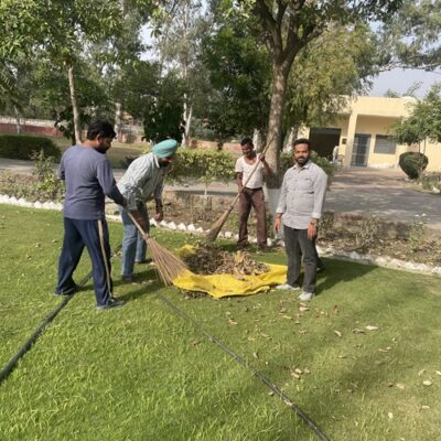“ਸਵੱਛਤਾ ਹੀ ਸੇਵਾ” ਮੁਹਿੰਮ ਤਹਿਤ ਜਿਲ੍ਹਾ ਰੱਖਿਆ ਸੇਵਾਵਾਂ ਭਲਾਈ ਦਫਤਰ ਵੱਲੋਂ ਚਲਾਈ ਗਈ