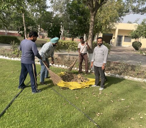 “ਸਵੱਛਤਾ ਹੀ ਸੇਵਾ” ਮੁਹਿੰਮ ਤਹਿਤ ਜਿਲ੍ਹਾ ਰੱਖਿਆ ਸੇਵਾਵਾਂ ਭਲਾਈ ਦਫਤਰ ਵੱਲੋਂ ਚਲਾਈ ਗਈ