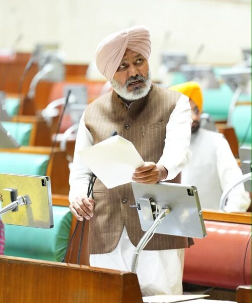 ਪੰਜਾਬ ਵਿਧਾਨ ਸਭਾ ਵੱਲੋਂ ਐਸ.ਆਈ.ਆਰ. ਤਹਿਤ ਯੋਗ ਨਾਗਰਿਕਾਂ ਦੇ ਵੋਟ ਪਾਉਣ ਦੇ ਅਧਿਕਾਰਾਂ ਦੀ ਰਾਖੀ ਲਈ ਹਰਪਾਲ ਸਿੰਘ ਚੀਮਾ ਵੱਲੋਂ ਪੇਸ਼ ਮਤਾ ਸਰਬਸੰਮਤੀ ਨਾਲ ਪਾਸ