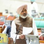 ਪੰਜਾਬ ਵਿਧਾਨ ਸਭਾ ਵੱਲੋਂ ਇਤਰਾਜ਼ਯੋਗ ਸ਼ਬਦਾਵਲੀ ਦੇ ਮਾਮਲੇ ਵਿੱਚ ਕਾਂਗਰਸੀ ਵਿਧਾਇਕ ਸੁਖਪਾਲ ਖਹਿਰਾ ਨੂੰ ਇਜਲਾਸ ਦੇ ਬਾਕੀ ਰਹਿੰਦੇ ਸਮੇਂ ਲਈ ਮੁਅੱਤਲ ਕਰਨ ਦਾ ਮਤਾ ਸਰਬਸੰਮਤੀ ਨਾਲ ਪਾਸ