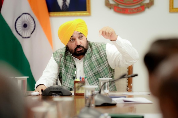 ਮੁੱਖ ਮੰਤਰੀ ਭਗਵੰਤ ਸਿੰਘ ਮਾਨ ਵੱਲੋਂ ਕੇਂਦਰੀ ਖੁਰਾਕ ਤੇ ਜਨਤਕ ਵੰਡ ਮੰਤਰੀ ਨੂੰ ਪੱਤਰ, ਸਟੋਰੇਜ ਲਈ ਜਗ੍ਹਾ ਦੀ ਘਾਟ ਕਾਰਨ ਮੰਡੀਆਂ ਵਿੱਚ ਕਿਸਾਨ ਖੱਜਲ-ਖੁਆਰ ਨਾ ਹੋਣ