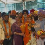 ਏਸ਼ਿਆਈ ਖੇਡਾਂ ਵਿੱਚ ਸੋਨ ਤਗਮਾ ਜਿੱਤ ਕੇ ਪਰਤੀ ਹਾਕੀ ਖਿਡਾਰਨ ਬਲਜੀਤ ਕੌਰ ਦਾ ਸ਼ਾਨਦਾਰ ਸਵਾਗਤ