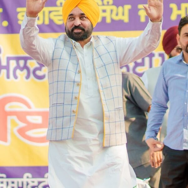 ਨੌਜਵਾਨਾਂ ਨੂੰ ਹੁਣ ਪੰਜਾਬ ਵਿੱਚ ਹੀ ਨੌਕਰੀਆਂ ਮਿਲਣ ਨਾਲ ਵਿਦੇਸ਼ ਜਾਣ ਦੇ ਰੁਝਾਨ ਨੂੰ ਠੱਲ੍ਹ ਪਈ: ਮੁੱਖ ਮੰਤਰੀ ਭਗਵੰਤ ਸਿੰਘ ਮਾਨ